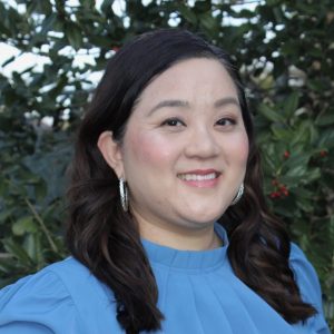 Dr. Jessie Trinh-Moore Headshot